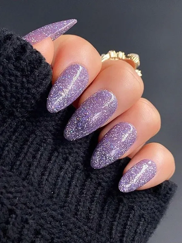 Lilac nail design 7