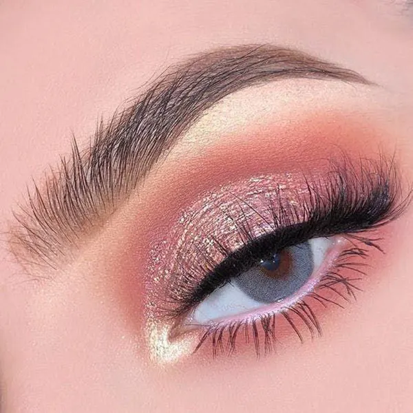 Makeup for a girl attending a wedding 12