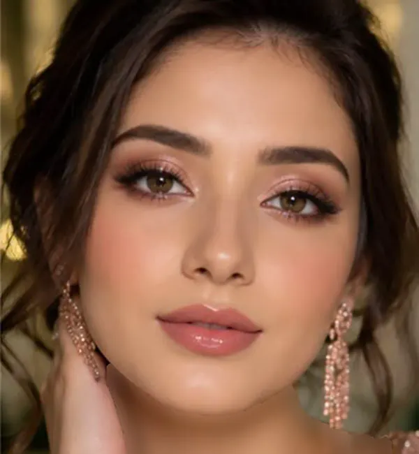 Makeup for a girl attending a wedding 2