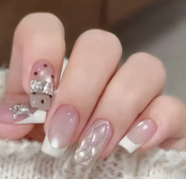 New French nail designs 27