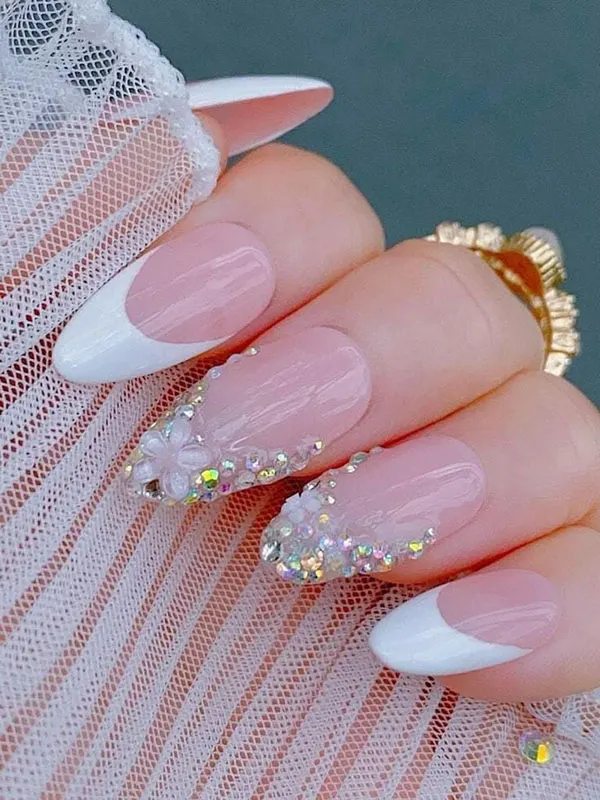 New French nail designs 30