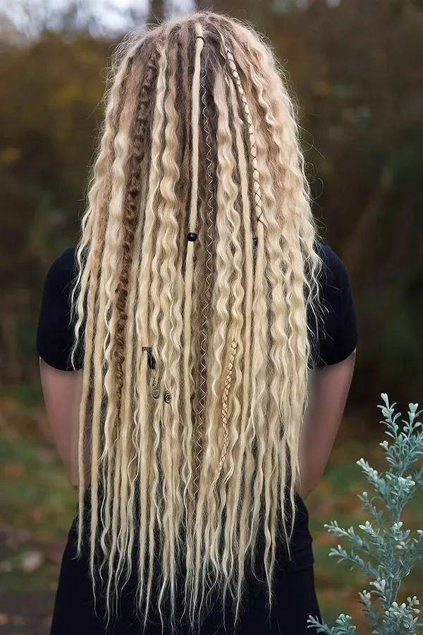 New blonde hair color for girls 16