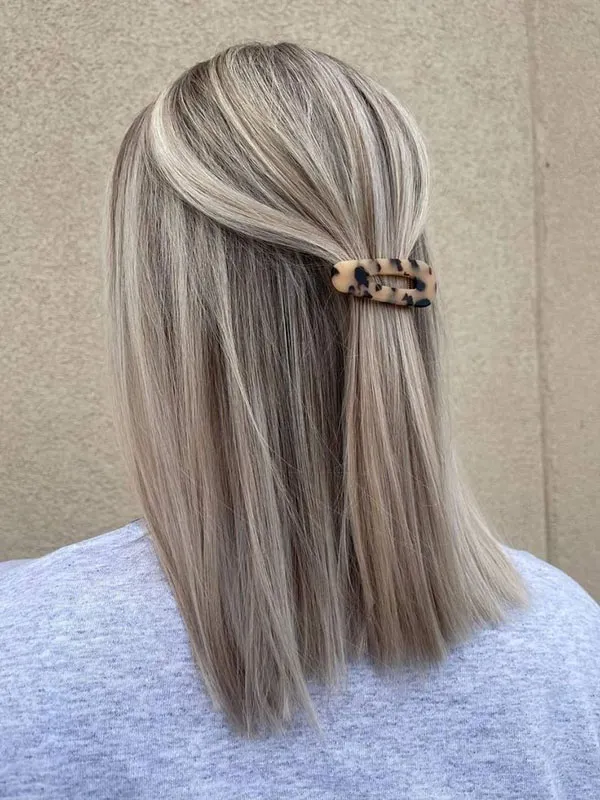 New blonde hair color for girls 17