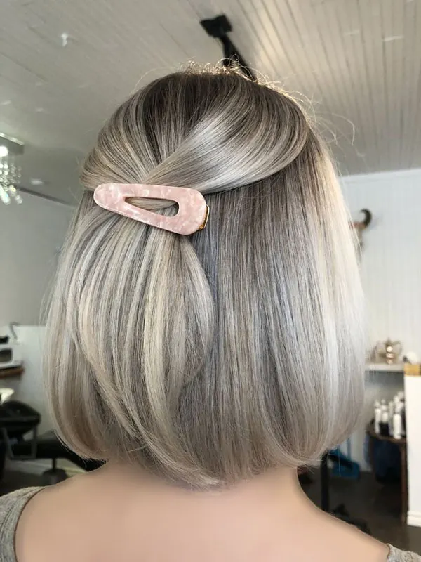 New blonde hair color for girls 5