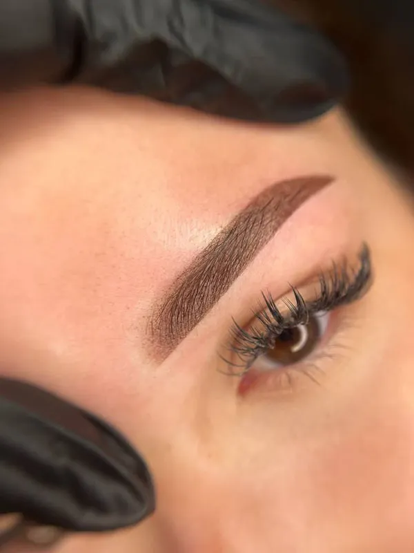 مدل جدید ابرو میکرو 2026 | مدل های طبیعی که این روزها ترند شدهاند! 15 New micro eyebrow model 30