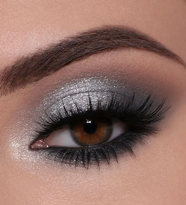 Shimmer eyeshadow for girls 18