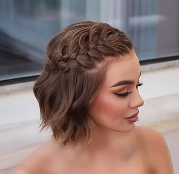 آموزش بافت موی کوتاه دخترانه؛ 30 مدل ساده که خودت میتونی ببافی! 29 Short Hair Braiding Tutorial 28