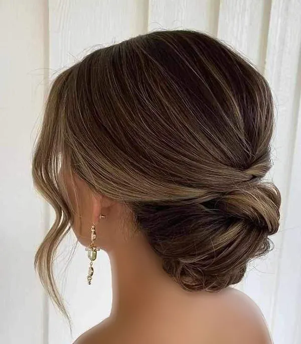 Simple updo for short hair 18