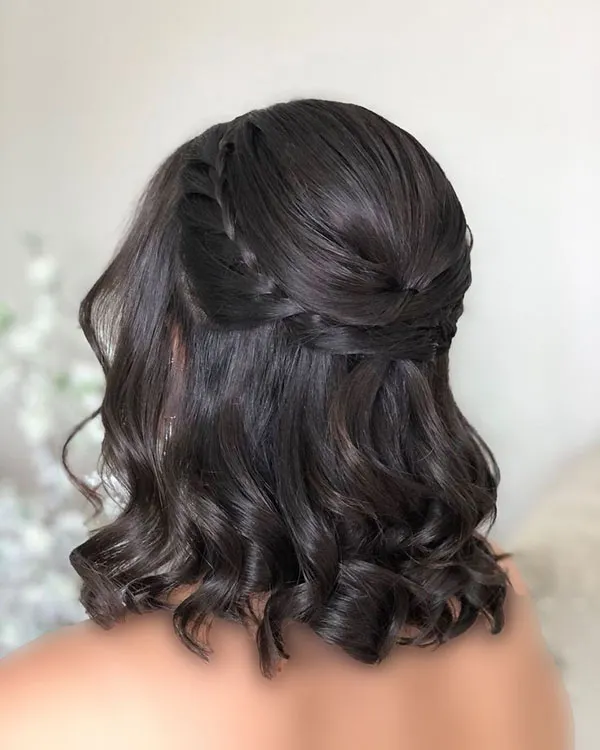 Simple updo for short hair 22