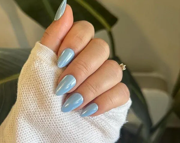 Sky blue nail polish 31