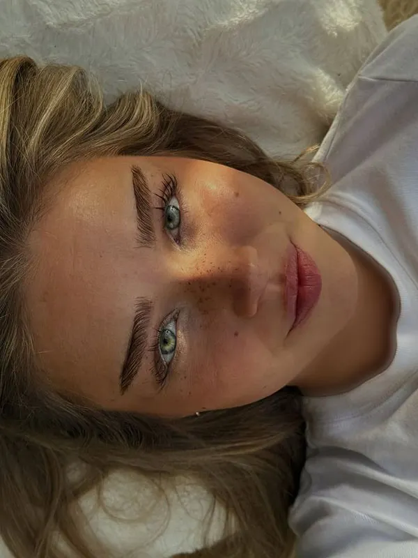 Soft girly makeup 21