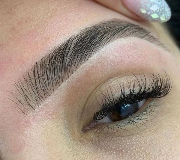 Types of trendy eyebrow models 29