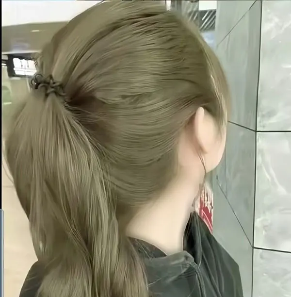 Very light olive hair color 1
