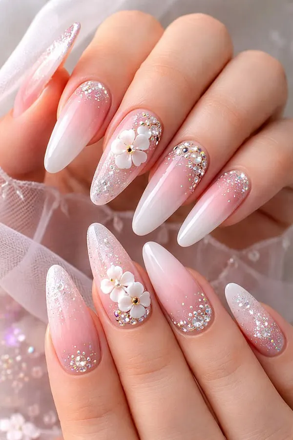 32 طرح ناخن برای عروسی | انتخابهایی که از مد نمیافتند! 9 Wedding nail designs 27