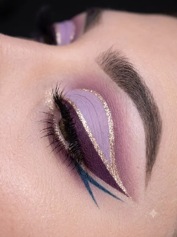 Womens Khaleeji style eye makeup 7