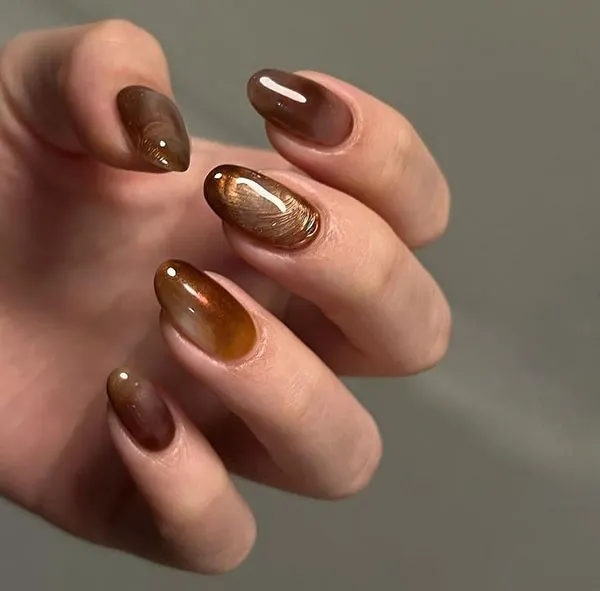 Autumn Chrome Nail Design 33