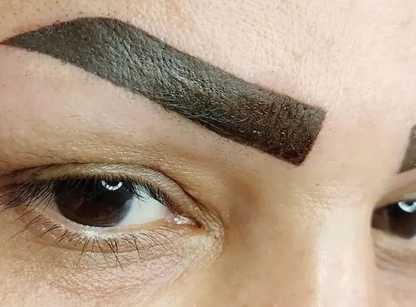 30 مدل تتو ابرو شیک؛ از نچرال تا ابروهای پررنگ و چشمگیر! 6 Eyebrow tattoo model 3