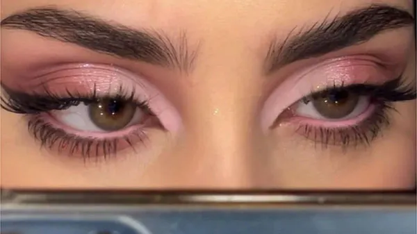 Girly pink makeup 9