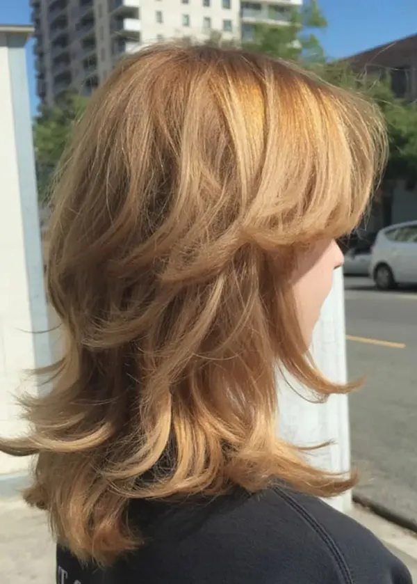 Shaggy hairstyle for girls 18