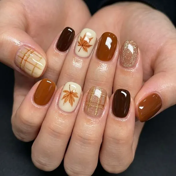 Short autumn nail designs 25