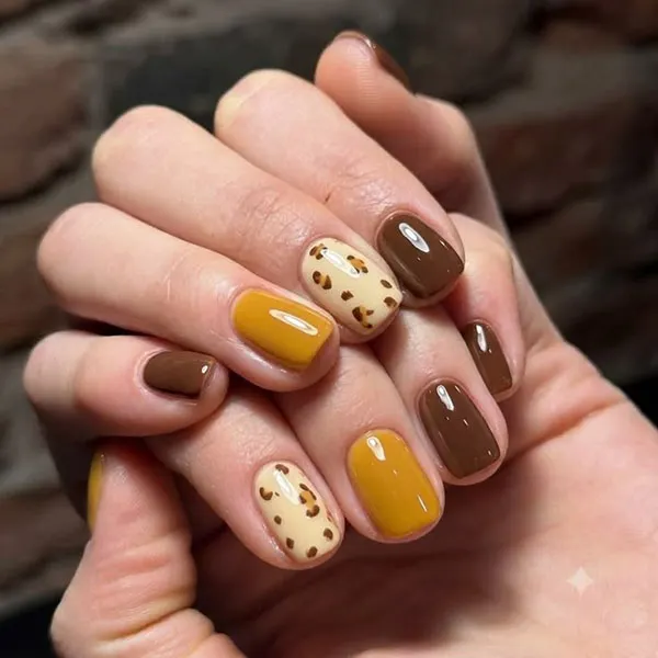 Short autumn nail designs 5 1
