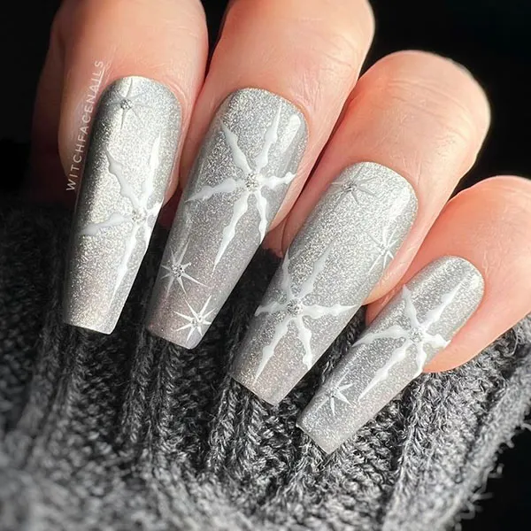 Silver nail design 1