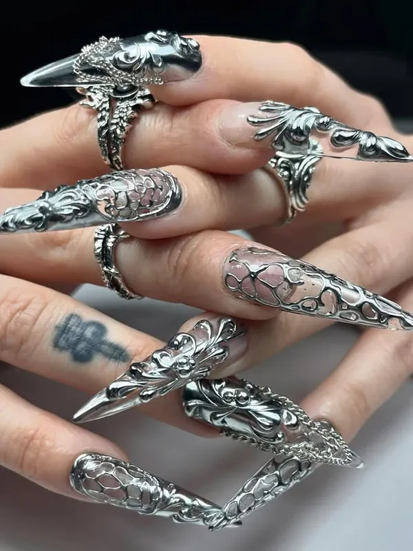 Silver nail design 26