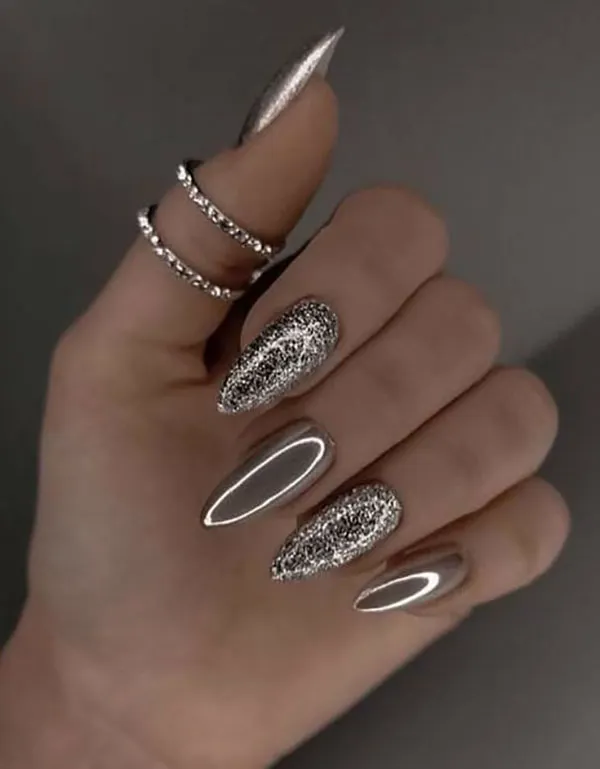 Silver nail design 27
