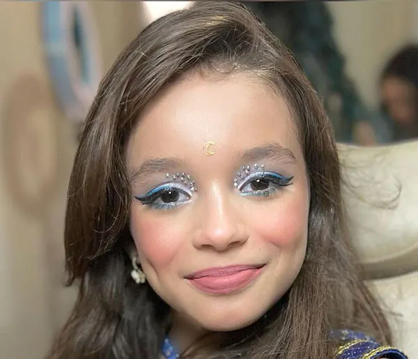 Simple makeup for a 12 year old girl 7