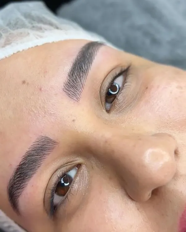 5 نکته مهم درباره تفاوت فیبروز و میکروبلیدینگ! 13 The Difference Between Phibrows and Microblading 10