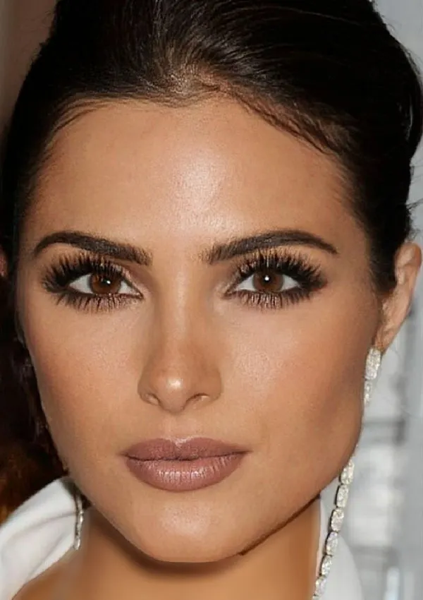 The latest face makeup 1