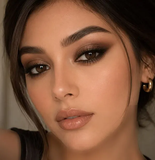The latest face makeup 25