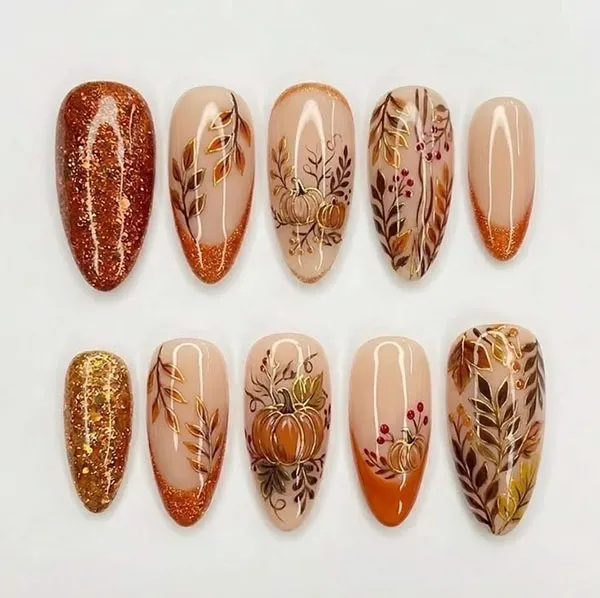 طرح ناخن پاییز امسال 2026؛ از قهوهای دلنشین تا زرشکی جسورانه! 8 This autumns nail designs 4