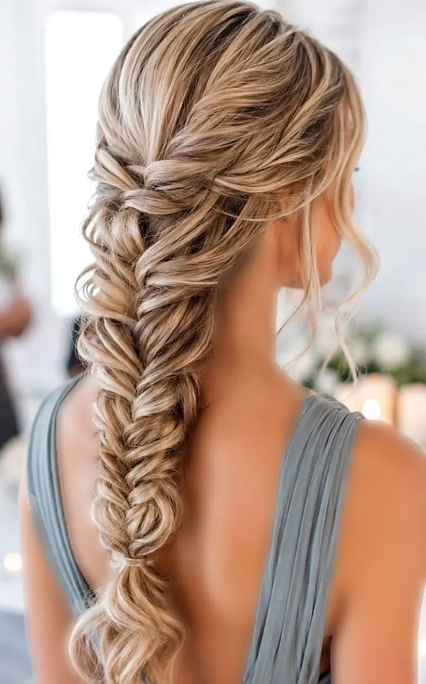 انواع مدل بافت مو برای عروسی رفتن؛ از بافتهای ظریف تا مدلهای خاص مجلسی 2026 23 Braided hairstyles for attending a wedding 19