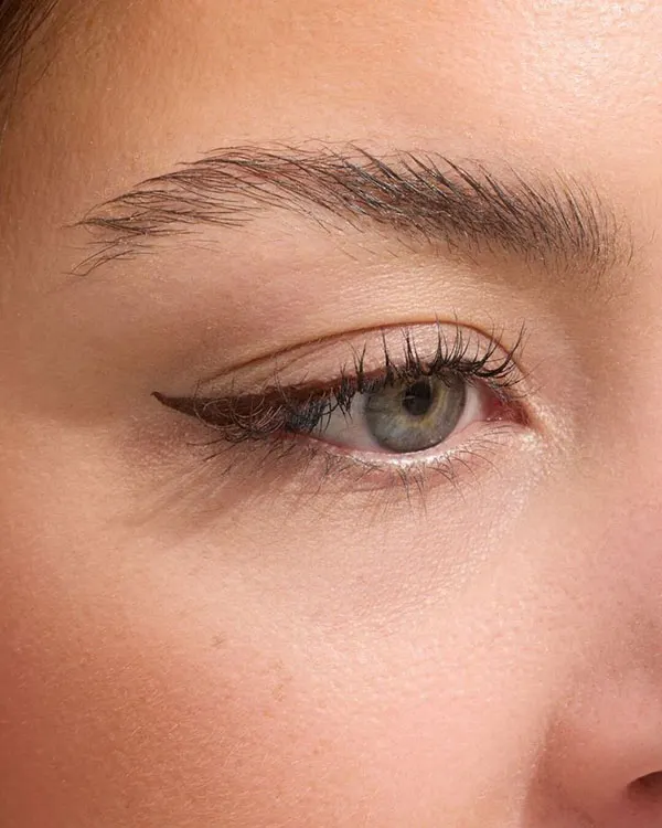 30 مدل خط چشم قهوه ای؛ مدلهای ظریف و جذابی که آرایش چشم را متفاوت میکنند! 16 Brown eyeliner 13
