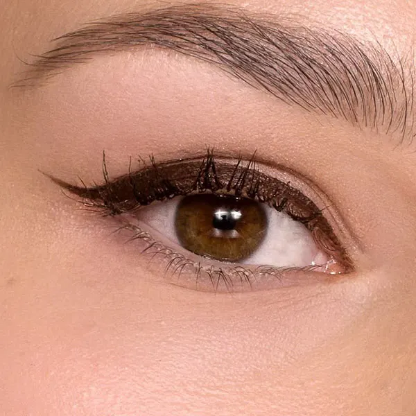 30 مدل خط چشم قهوه ای؛ مدلهای ظریف و جذابی که آرایش چشم را متفاوت میکنند! 30 Brown eyeliner 28