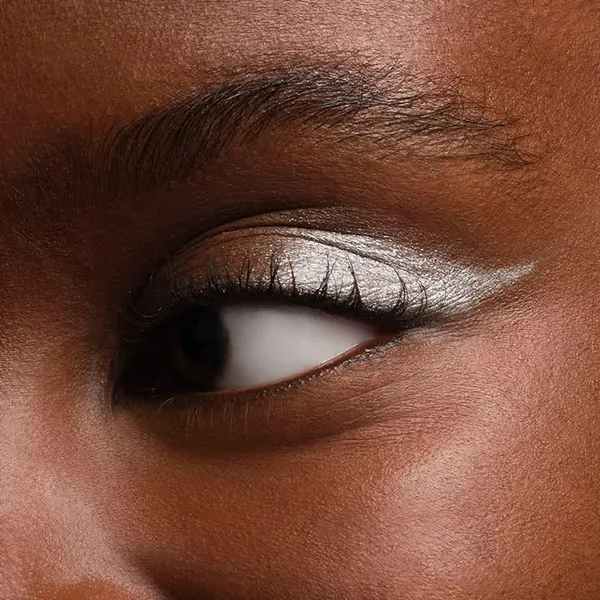 Grey eyeshadow 16