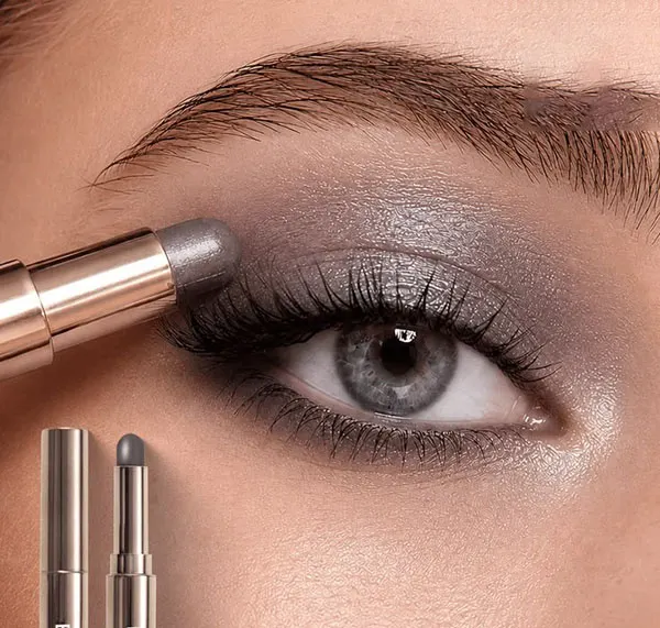 Grey eyeshadow 30