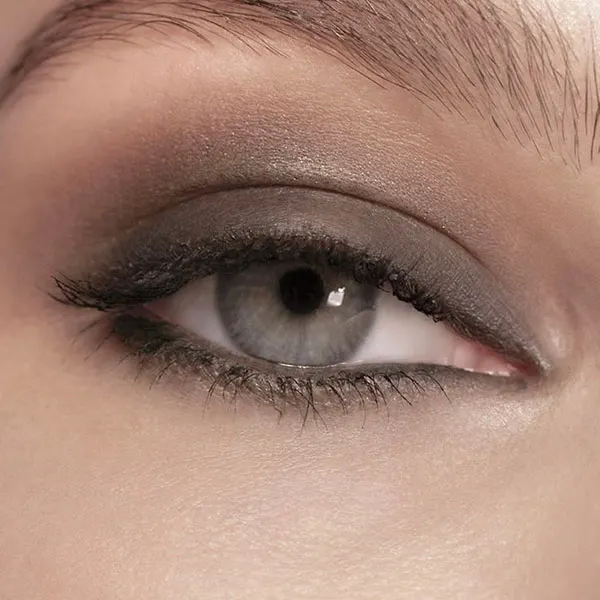 Grey eyeshadow 7
