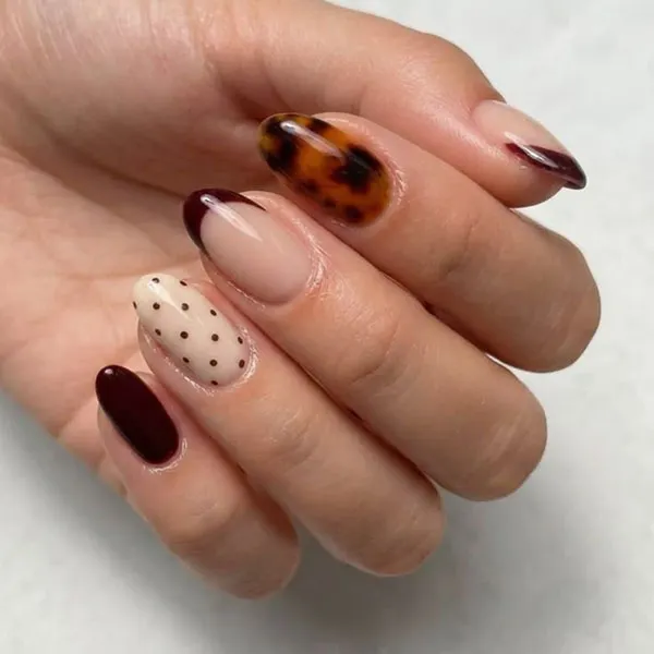 Tortoiseshell nail design 14