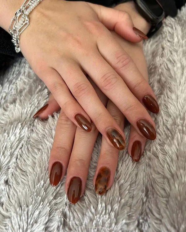 Tortoiseshell nail design 4